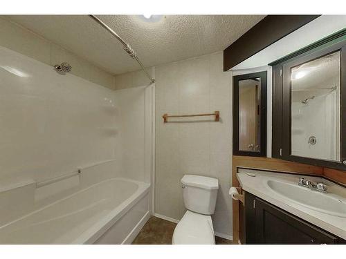 53113 Range Road 124, Rural Yellowhead County, AB - Indoor Photo Showing Bathroom