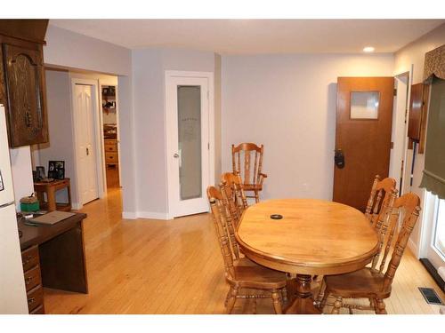 18231 Township Road 542, Rural Yellowhead County, AB - Indoor Photo Showing Dining Room