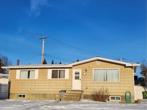 1102 55 Street, Edson, AB - Outdoor