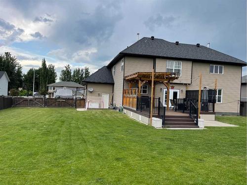 701 10 Street, Fox Creek, AB - Outdoor