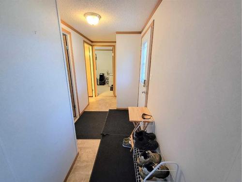 4025 6A Avenue, Edson, AB - Indoor Photo Showing Other Room