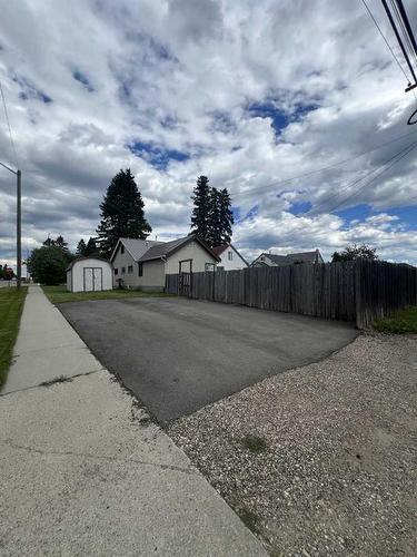 822 50 Street, Edson, AB - Outdoor