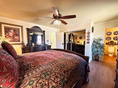 17 Hillside Avenue, Swan Hills, AB - Indoor Photo Showing Bedroom