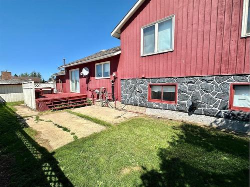 17 Hillside Avenue, Swan Hills, AB - Outdoor With Exterior