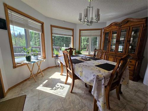 16509 Township Road 544, Rural Yellowhead County, AB - Indoor Photo Showing Dining Room