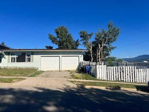 10857 98 Avenue, Grande Cache, AB - Outdoor