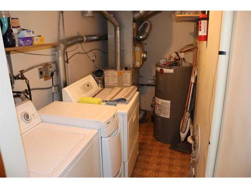 53305 Range Road 111, Rural Yellowhead County, AB - Indoor Photo Showing Laundry Room