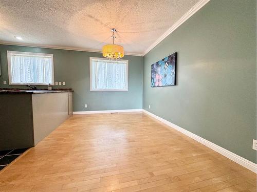 2 Hillside Avenue, Swan Hills, AB - Indoor Photo Showing Other Room