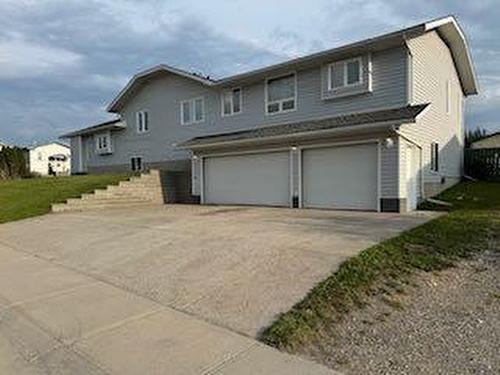 537 Boutin Avenue, Hinton, AB - Outdoor