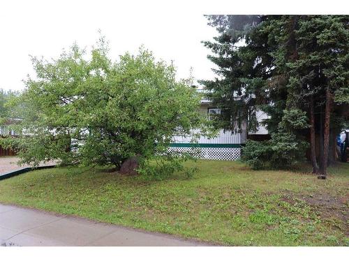 5104 50 Street, Peers, AB - Outdoor