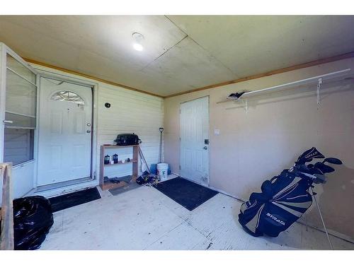 2371 Waskway Drive, Wabasca, AB - Indoor Photo Showing Garage