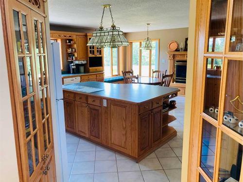 590032 Range Road 111A, Rural Woodlands County, AB - Indoor Photo Showing Kitchen