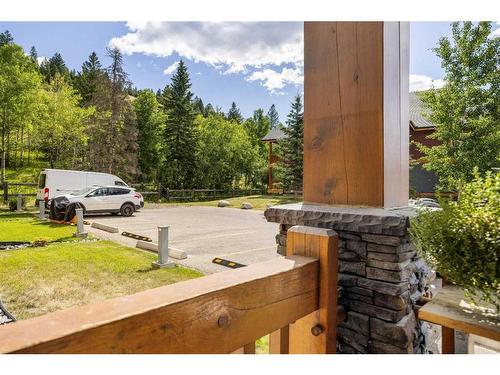 121-300 Palliser Lane, Canmore, AB - Outdoor