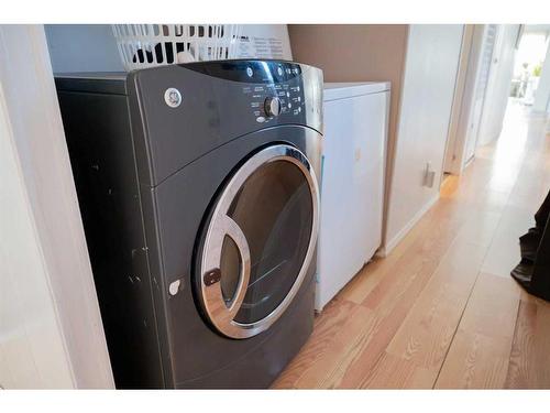 4213 53A Street, Athabasca, AB - Indoor Photo Showing Laundry Room