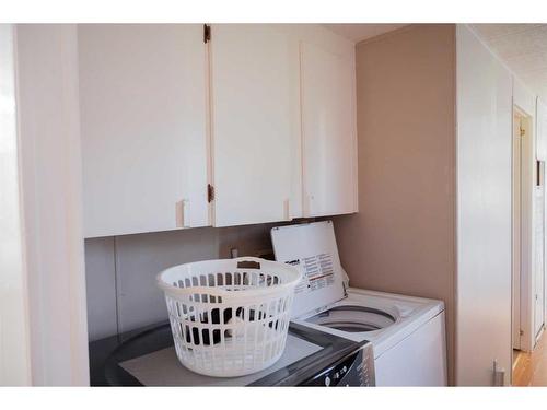 4213 53A Street, Athabasca, AB - Indoor Photo Showing Laundry Room