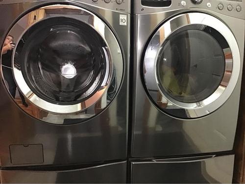 127 Wellwood Drive, Whitecourt, AB - Indoor Photo Showing Laundry Room