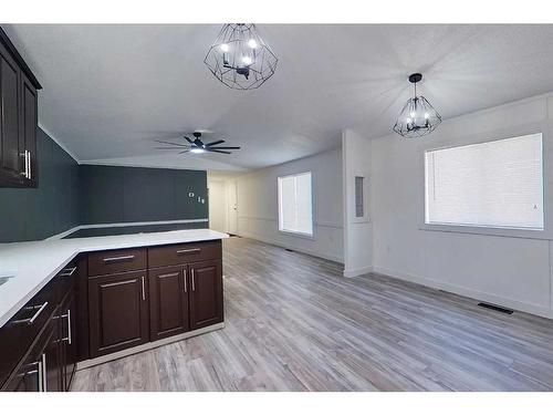 309 5 Street Nw, Slave Lake, AB - Indoor Photo Showing Kitchen