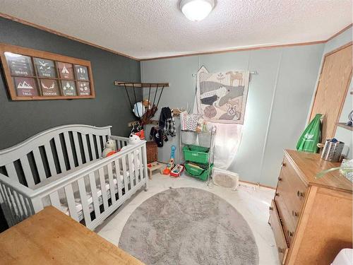 652035 Range Road 223, Rural Athabasca County, AB - Indoor Photo Showing Bedroom