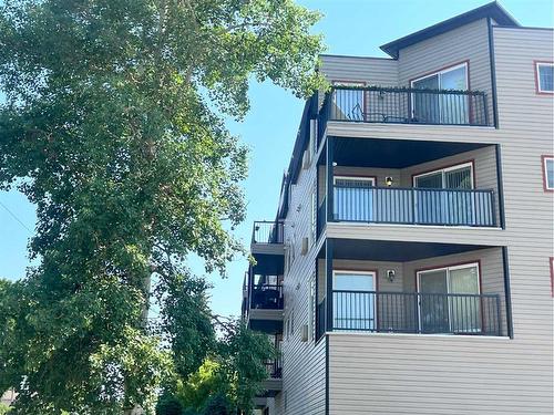 207-5037 7 Avenue, Edson, AB - Outdoor With Balcony