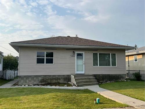 4605 7 Avenue, Edson, AB - Outdoor