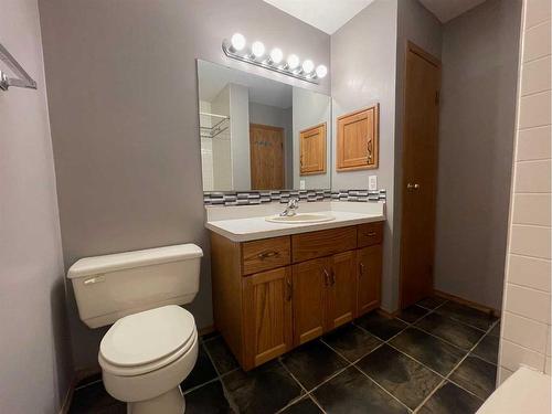 107 Assiniboine Drive, Swan Hills, AB - Indoor Photo Showing Bathroom