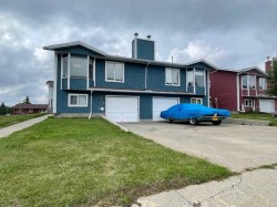 107 Assiniboine Drive  Swan Hills, AB T0G 2C0