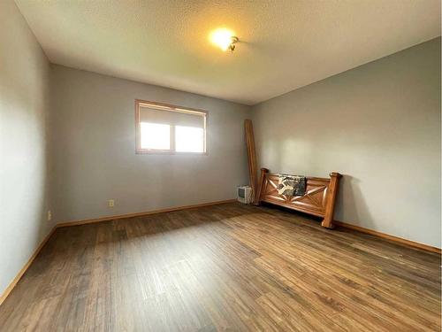 107 Assiniboine Drive, Swan Hills, AB - Indoor Photo Showing Other Room