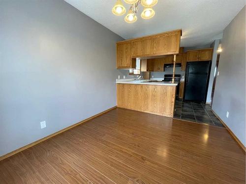 107 Assiniboine Drive, Swan Hills, AB - Indoor Photo Showing Kitchen