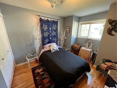 301-25518 505B Township, Rural Yellowhead County, AB - Indoor Photo Showing Bedroom