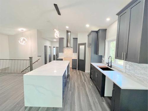 46-654036 Range Road 222, Rural Athabasca County, AB - Indoor Photo Showing Kitchen With Double Sink With Upgraded Kitchen