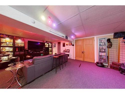 320 5 Street Ne, Slave Lake, AB - Indoor Photo Showing Other Room