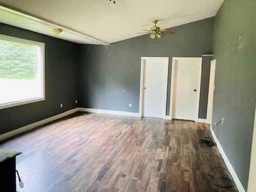 12-113040 Township Road 592, Rural Woodlands County, AB - Indoor Photo Showing Other Room