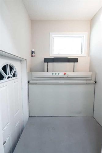 34 Ravine Drive, Whitecourt, AB - Indoor Photo Showing Laundry Room