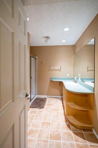 34 Ravine Drive, Whitecourt, AB - Indoor Photo Showing Other Room