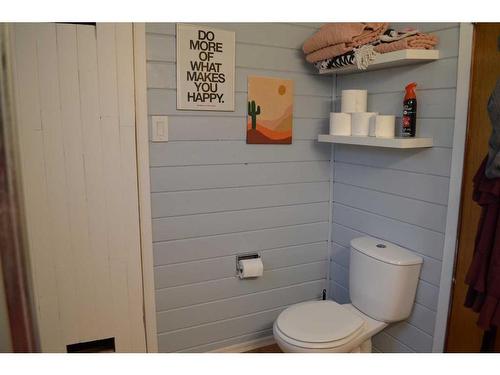 652023 Range Road 223.5, Rural Athabasca County, AB - Indoor Photo Showing Bathroom