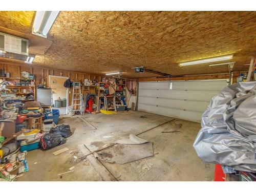 4902 17 Avenue, Edson, AB - Indoor Photo Showing Garage