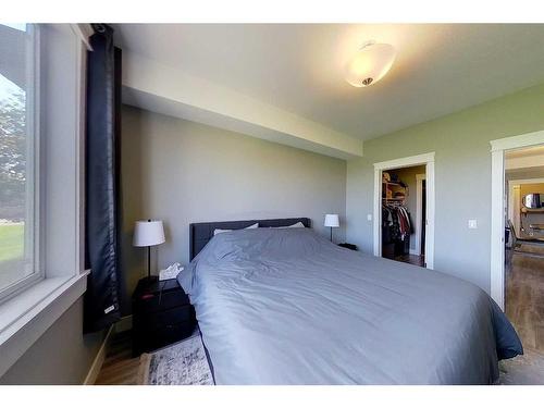 104-605 6 Avenue Se, Slave Lake, AB - Indoor Photo Showing Bedroom