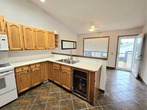 2 Allan Crescent, Whitecourt, AB - Indoor Photo Showing Kitchen With Double Sink