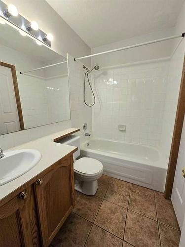 2 Allan Crescent, Whitecourt, AB - Indoor Photo Showing Bathroom