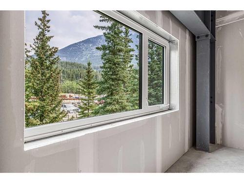 112-100 Alpine Meadows, Canmore, AB 