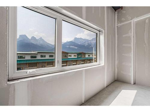 112-100 Alpine Meadows, Canmore, AB 