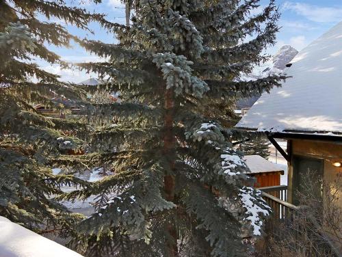 4-833 7Th Street, Canmore, AB - Outdoor With View