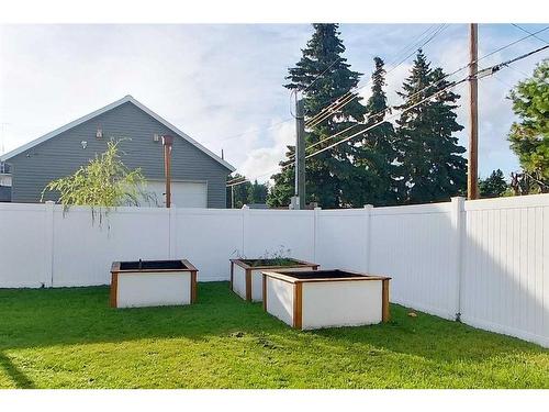 604 2 Avenue Nw, Slave Lake, AB - Outdoor