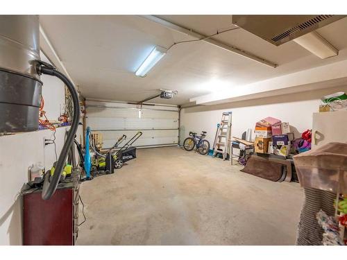 170 Sitar Crescent, Hinton, AB - Indoor Photo Showing Garage