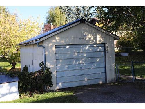 5021 6 Avenue, Edson, AB - Outdoor