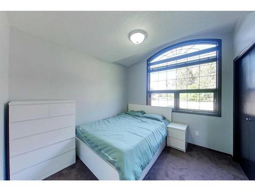 18321 Highway 16 E, Rural Yellowhead County, AB - Indoor Photo Showing Bedroom