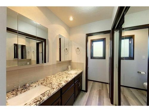 18321 Highway 16 E, Rural Yellowhead County, AB - Indoor Photo Showing Bathroom