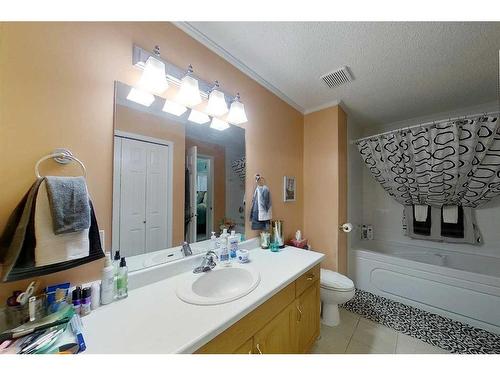 17506 Township Road 540, Rural Yellowhead County, AB - Indoor Photo Showing Bathroom