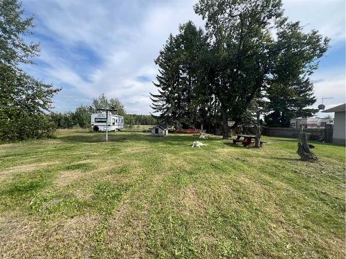 5004 52Nd Avenue, Peers, AB - Outdoor