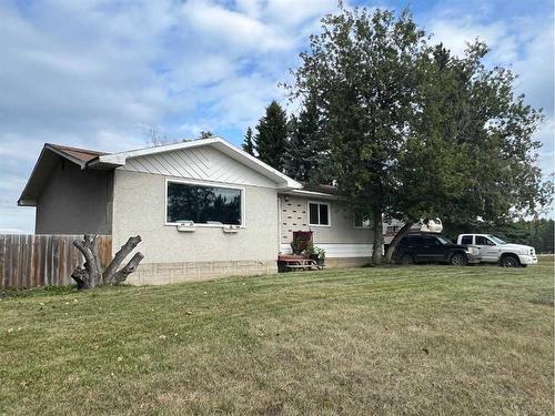 5004 52Nd Avenue, Peers, AB - Outdoor